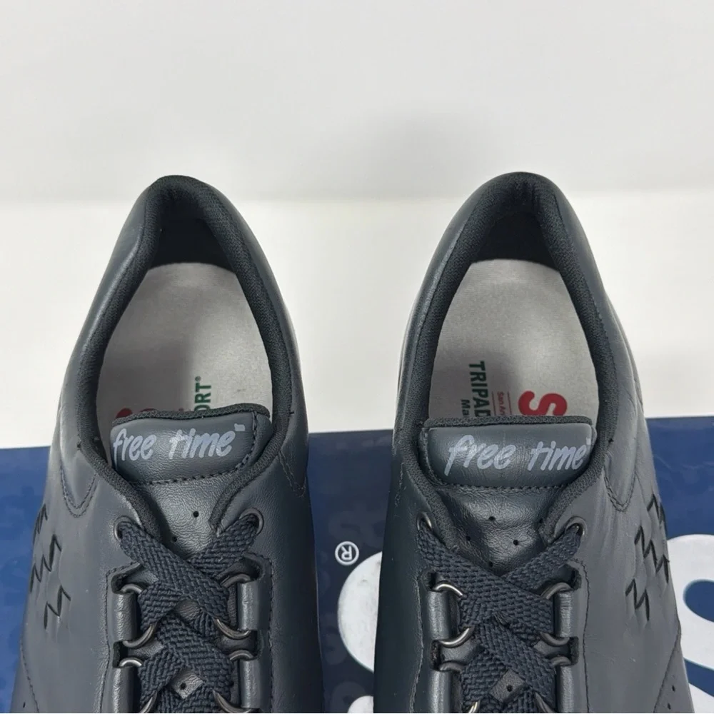 SAS Free Time Womens 9M Navy Leather Walking Shoes USA STORE MODEL
